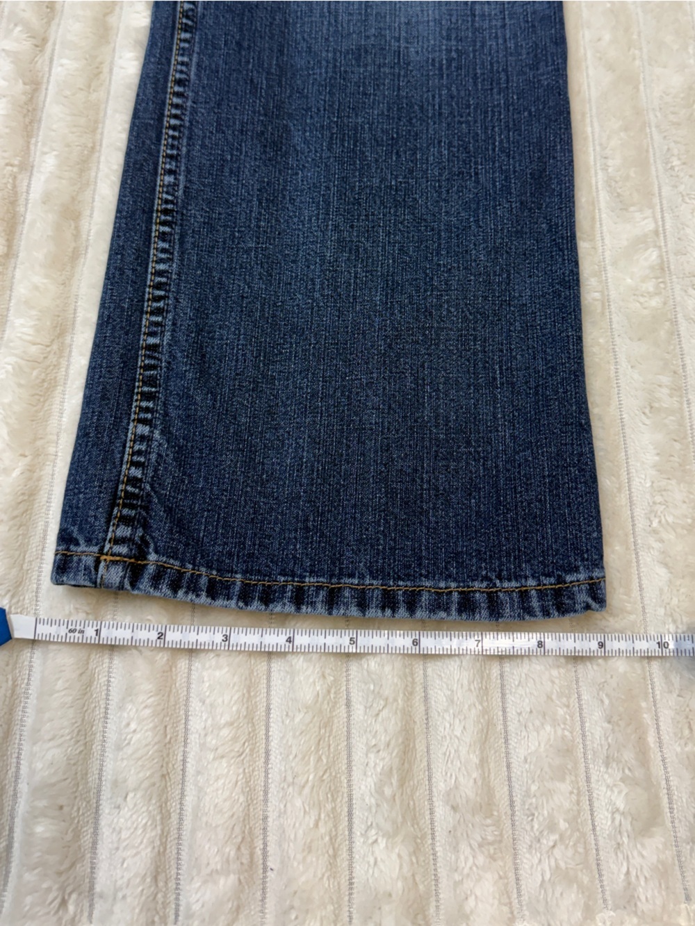 GUESS?: Women's Vintage Jeans, Classic Straight Blue Denim Size 32 - Picture 9 of 11